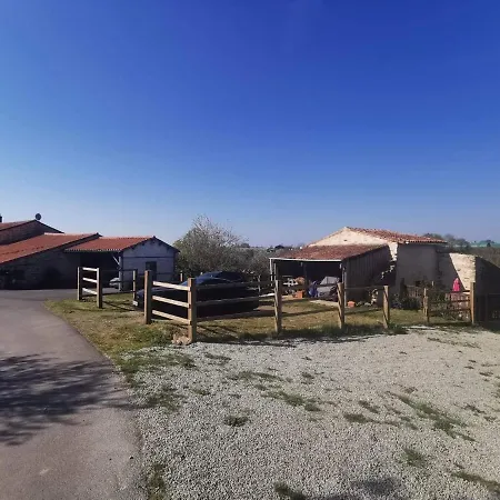 Aux Yourtes De La Fabrique 山林小屋 Saint-Florent-des-Bois
