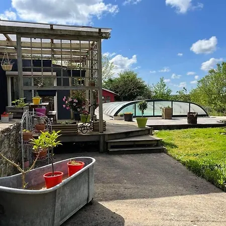 Aux Yourtes De La Fabrique * Saint-Florent-des-Bois