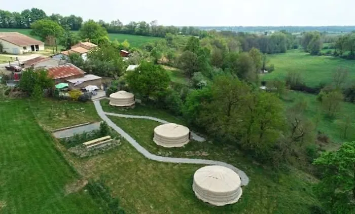 Aux Yourtes De La Fabrique * Saint-Florent-des-Bois