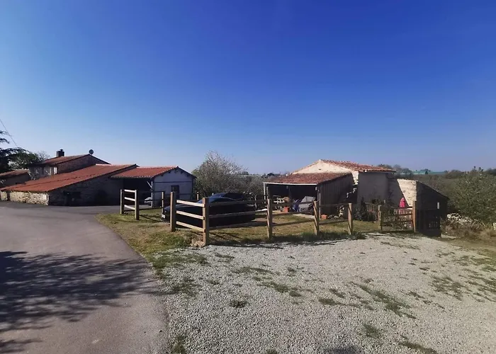 Aux Yourtes De La Fabrique Lodge Saint-Florent-des-Bois