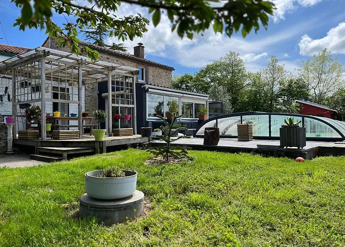 Aux Yourtes De La Fabrique Lodge Saint-Florent-des-Bois