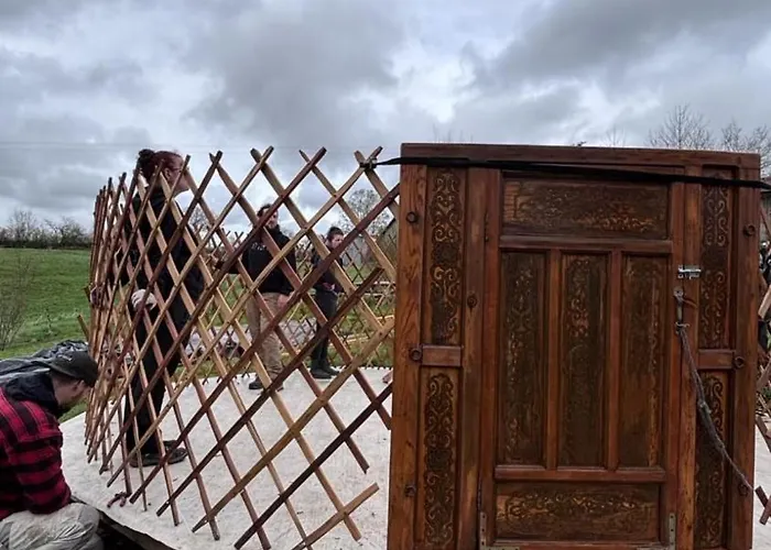 Orman Evi Aux Yourtes De La Fabrique *